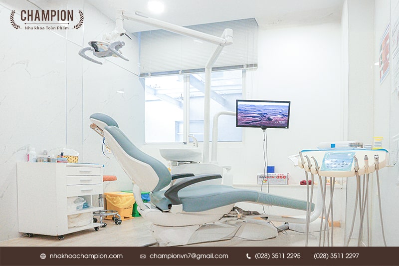 Mỗi phòng được trang bị một ghế chuyên biệt cho từng dịch vụ để đảm bảo tính riêng tư cho khách hàng